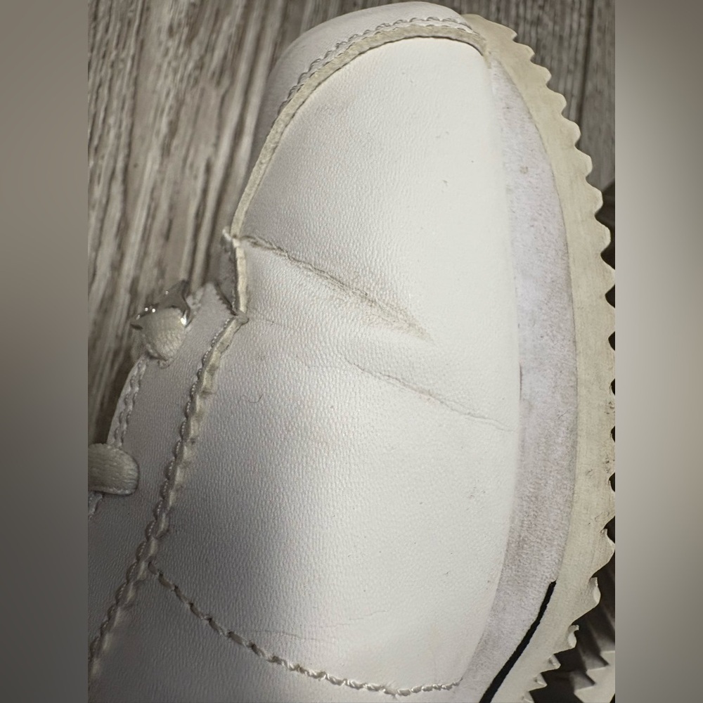 Nike Cortez black and white shoes - Picture 7 of 11